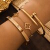 13502-ivdh5v.jpeg 3pcs Francia Lucky Shamrock Women 's pulsera set de acero inoxidable de alta calidad regalos de joyería